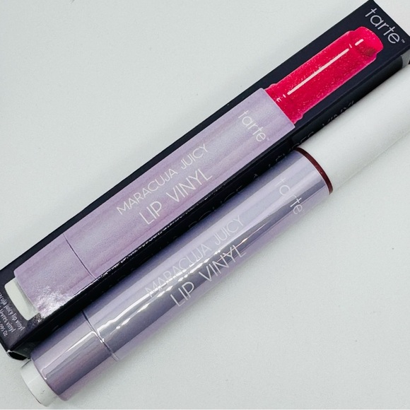 Shimmering Bright Pink Tarte Maracuja Juicy Lip Vinyl Shimmer Brand New in Box - Picture 1 of 15